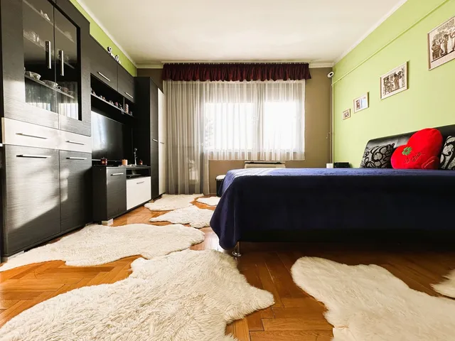 Eladó lakás Sarkad, Belváros 65 nm