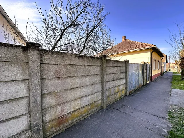 Eladó ház Gyula, Németváros 102 nm