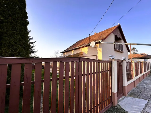 Eladó ház Magyarbánhegyes 125 nm