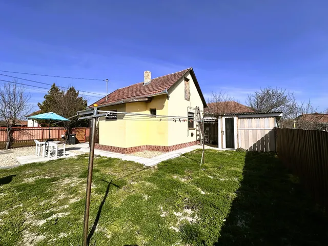 Eladó ház Sarkad 40 nm