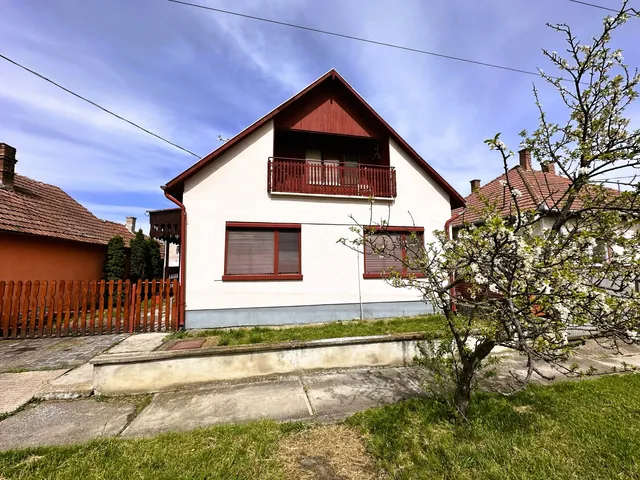 Eladó ház Sarkad 106 nm