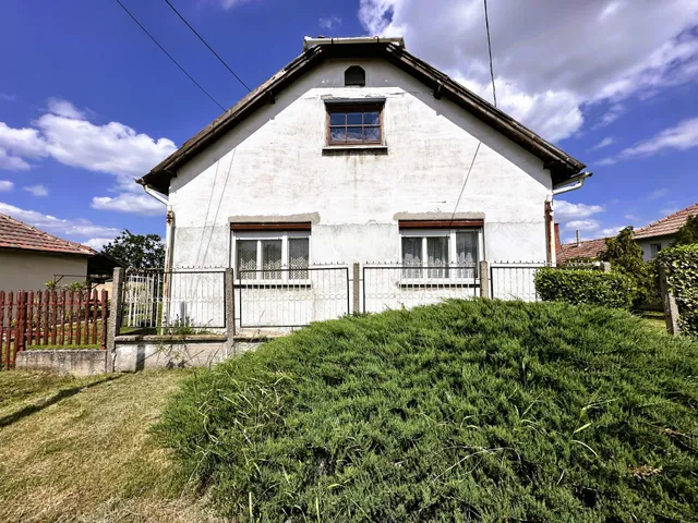 Eladó ház Sarkad 100 nm