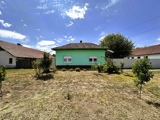 Eladó ház Mezőkovácsháza 67 nm