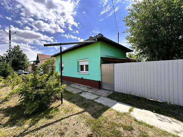 Eladó ház Mezőkovácsháza 67 nm