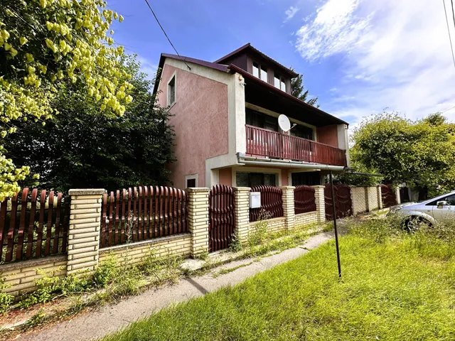 Eladó ház Sarkad 200 nm