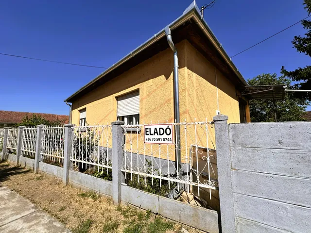 Eladó ház Doboz 85 nm