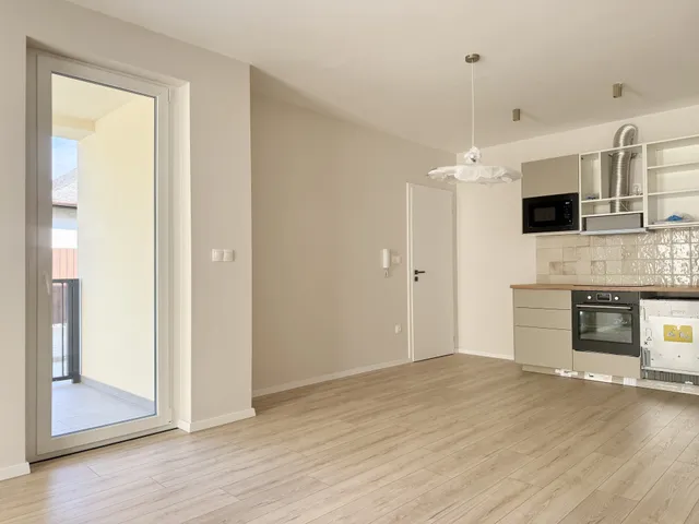 Eladó lakás Debrecen, Hatvan utcai kert 69 nm
