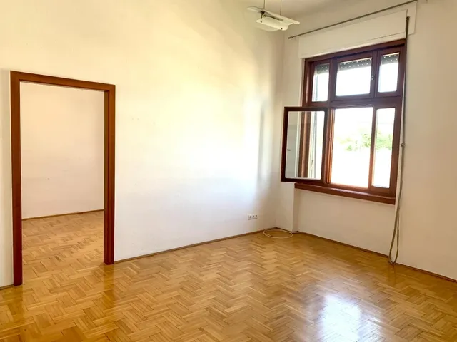 Eladó lakás Budapest II. kerület 60 nm