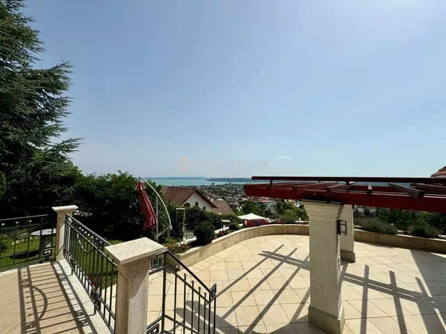Eladó ház Balatonfüred 426 nm