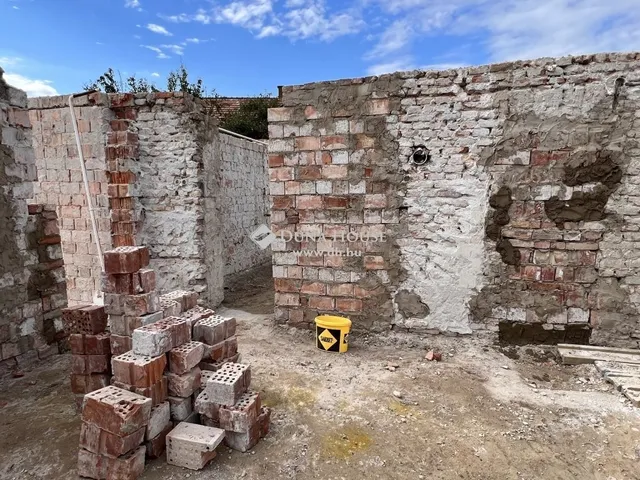 Eladó telek Pilisszentkereszt 1498 nm
