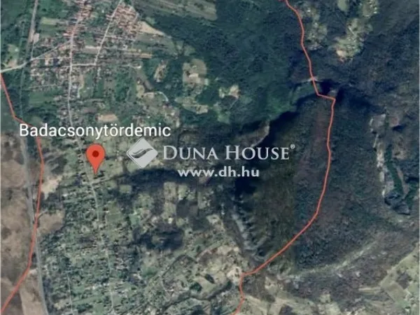 Eladó telek Badacsonytördemic 5574 nm
