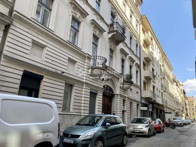 Kiadó lakás Budapest VI. kerület 67 nm