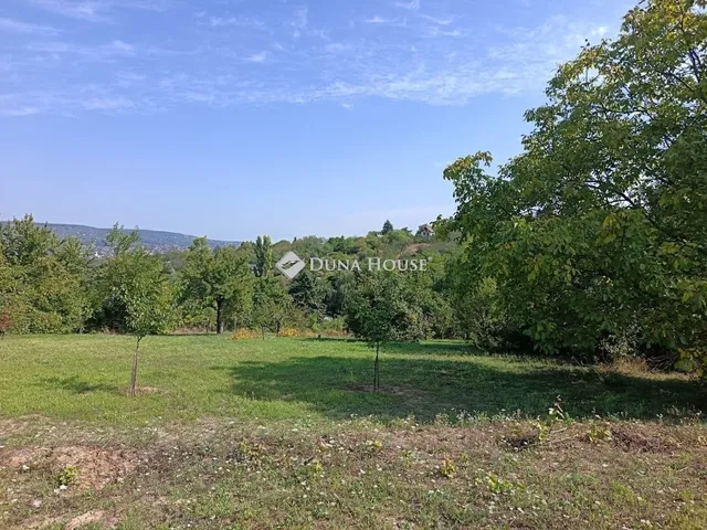 Eladó telek Törökbálint 3173 nm