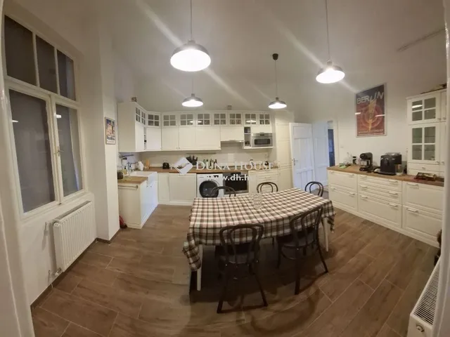 Kiadó lakás Budapest XI. kerület 110 nm