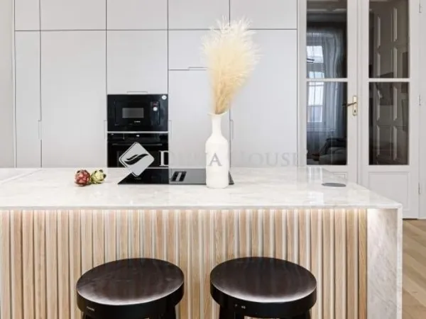 Eladó lakás Budapest V. kerület 67 nm