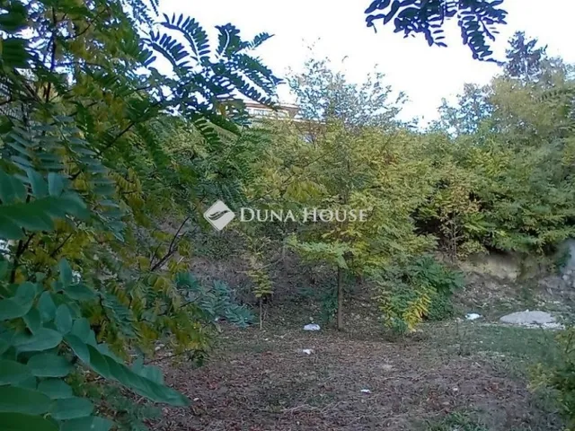 Eladó telek Budapest II. kerület 761 nm