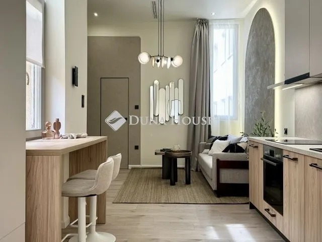 Eladó lakás Budapest V. kerület 49 nm