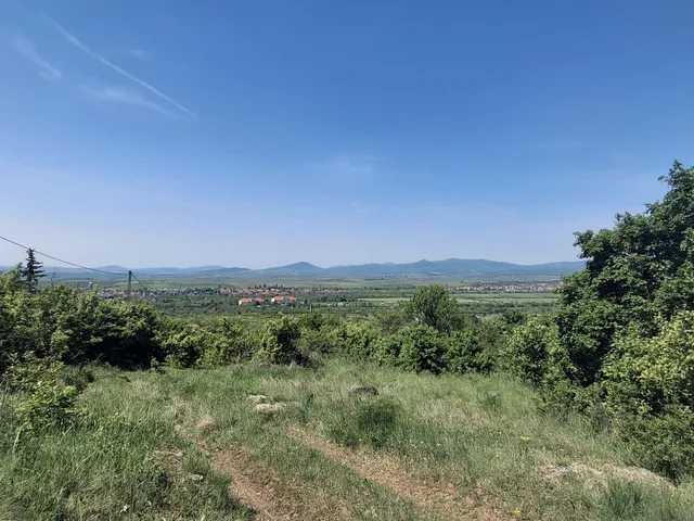 Eladó telek Gyöngyös 893 nm