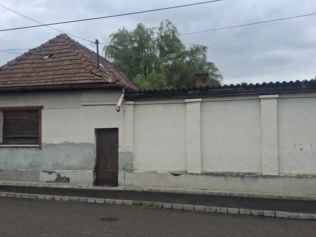 Eladó ház Gyöngyös, Belváros 46 nm