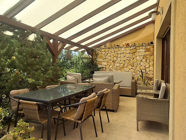 Eladó ház Gyöngyös, Felsőváros 100 nm