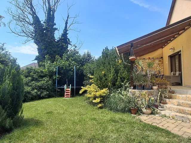 Eladó ház Gyöngyös, Felsőváros 100 nm