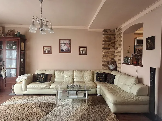 Eladó ház Gyöngyös, Felsőváros 100 nm