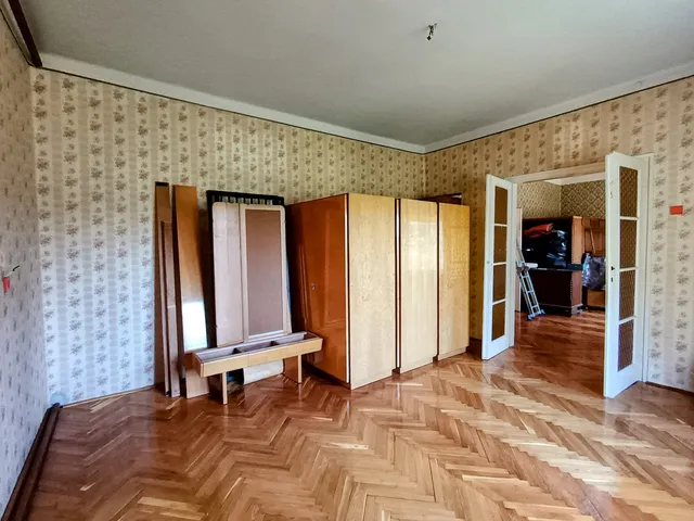 Eladó ház Gyöngyös, Bethlen Gábor lakótelep 130 nm