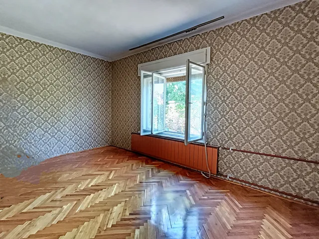 Eladó ház Gyöngyös, Bethlen Gábor lakótelep 130 nm