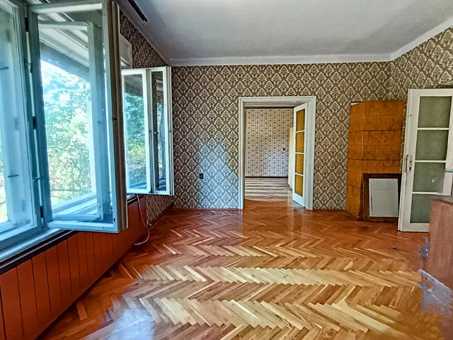 Eladó ház Gyöngyös, Bethlen Gábor lakótelep 130 nm