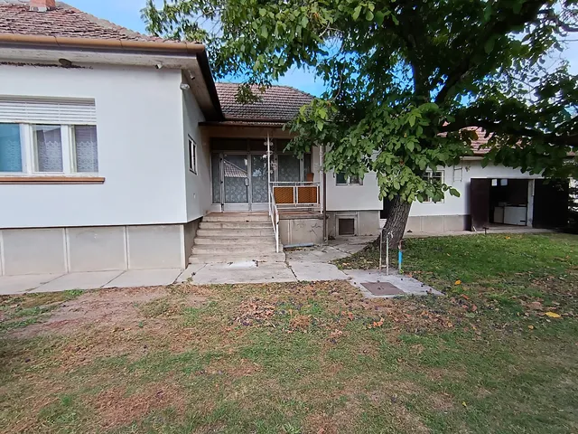 Eladó ház Nagyfüged 92 nm