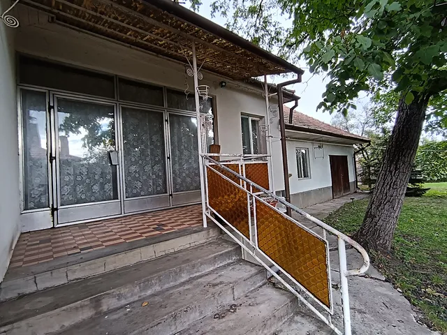 Eladó ház Nagyfüged 92 nm