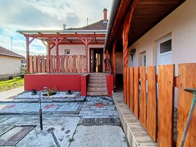 Eladó ház Vámosgyörk 67 nm