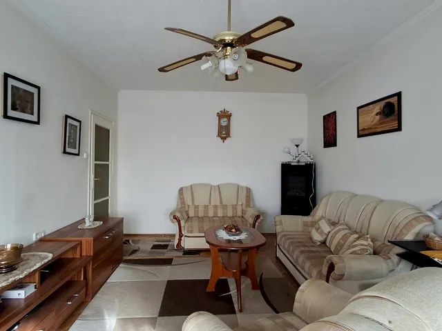 Eladó lakás Gyöngyös 57 nm