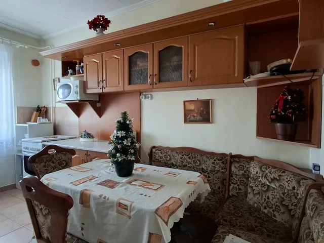 Eladó lakás Gyöngyös 57 nm