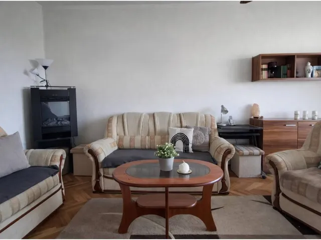 Eladó lakás Gyöngyös 57 nm