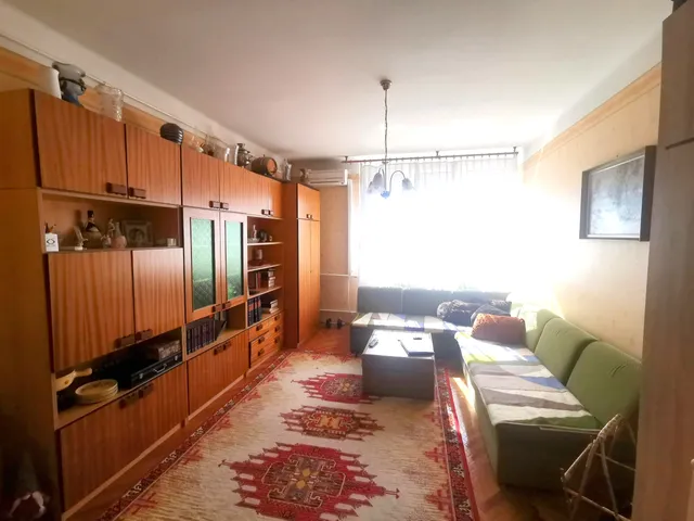 Kiadó lakás Gyöngyös, Nyolcvanas lakótelep 56 nm