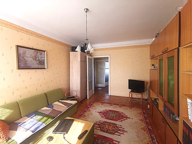 Kiadó lakás Gyöngyös, Nyolcvanas lakótelep 56 nm