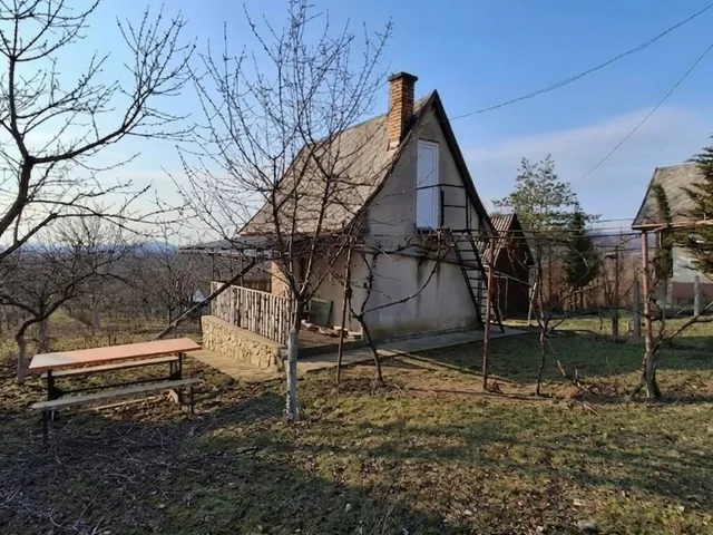 Eladó üdülő és hétvégi ház Gyöngyös 12 nm