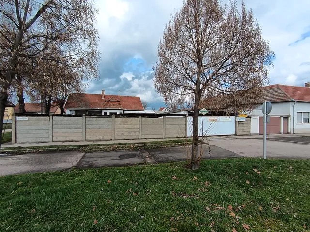 Eladó telek Jászberény 1048 nm