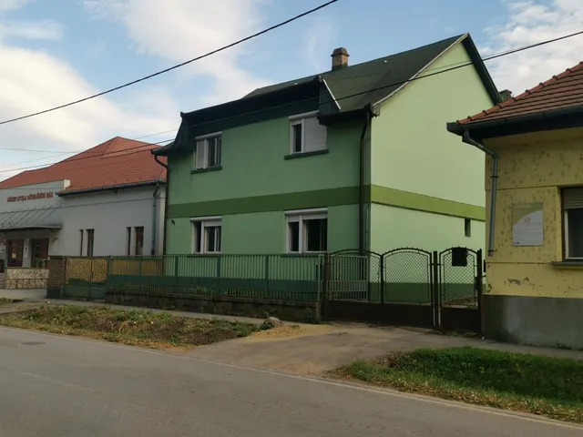 Kiadó ház Gyöngyöshalász 78 nm