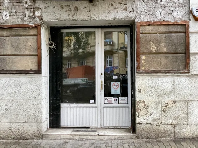 Kiadó kereskedelmi és ipari ingatlan Budapest 21 nm