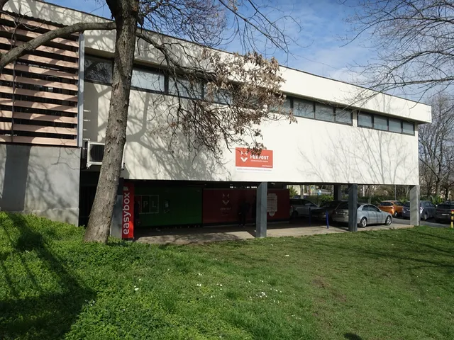 Kiadó kereskedelmi és ipari ingatlan Budapest XII. kerület, Fodor utca 34. 2416 nm