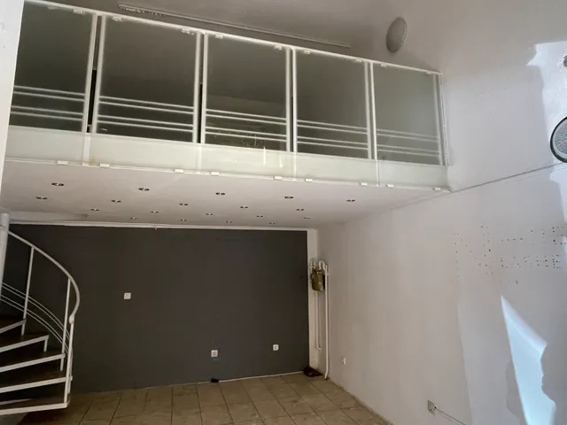 Kiadó kereskedelmi és ipari ingatlan Budapest XII. kerület, Maros utca 22. 21 nm