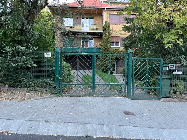 Kiadó garázs Budapest XII. kerület, Pagony utca 7/A 15 nm