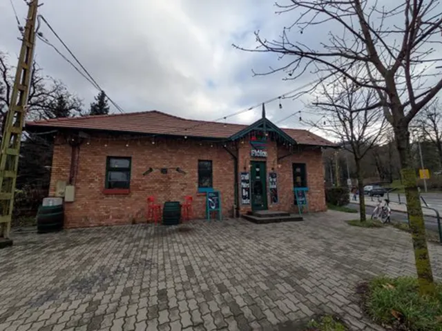 Kiadó kereskedelmi és ipari ingatlan Budapest XII. kerület 88 nm