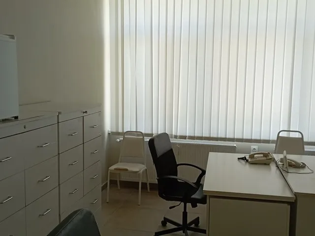 Kiadó kereskedelmi és ipari ingatlan Budapest XII. kerület 24 nm