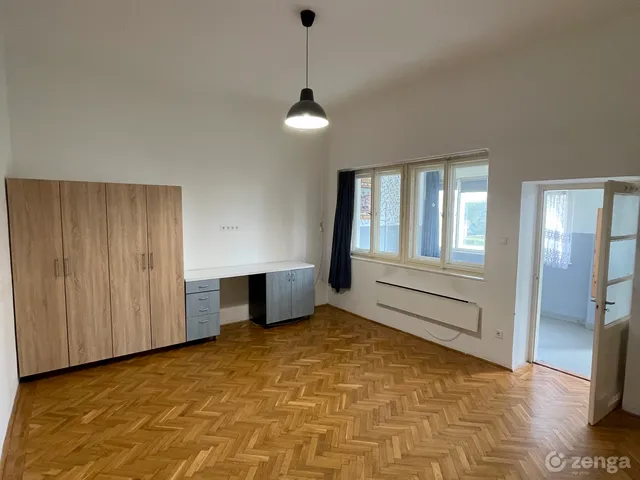 Eladó lakás Mór 53 nm