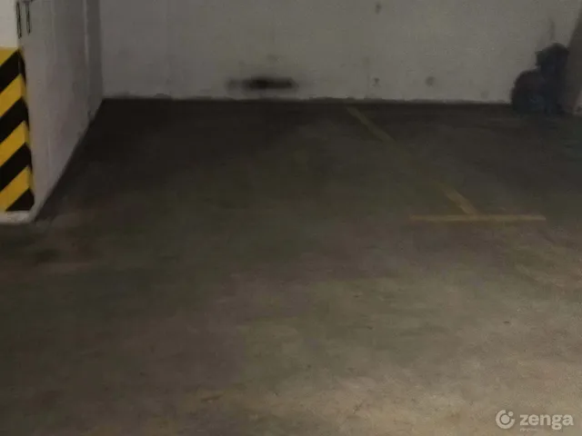 Kiadó garázs Budapest XV. kerület 14 nm