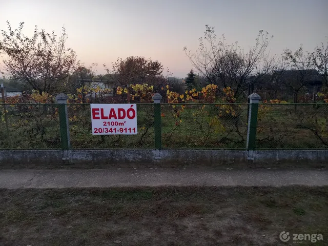 Eladó telek Kálmánháza 2100 nm