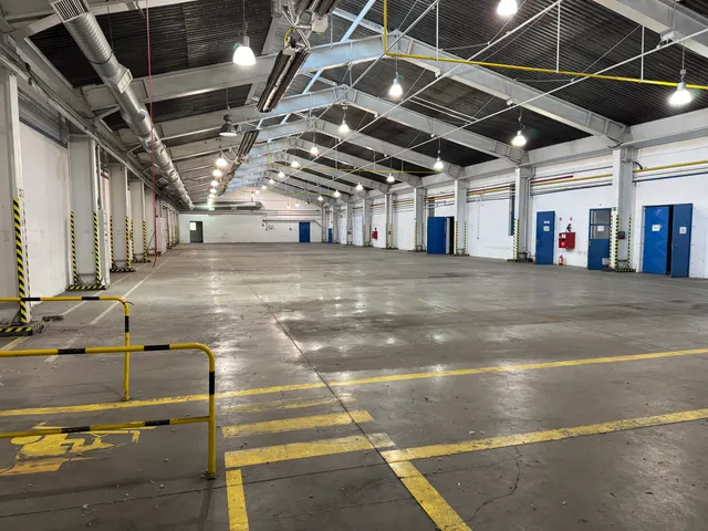 Kiadó kereskedelmi és ipari ingatlan Leányvár 4351 nm